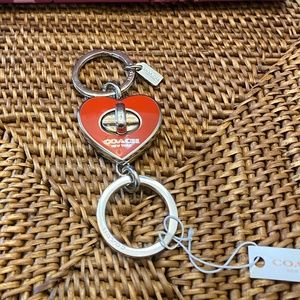 **NEW - Coach Red Heart Turnlock Valet Key Set